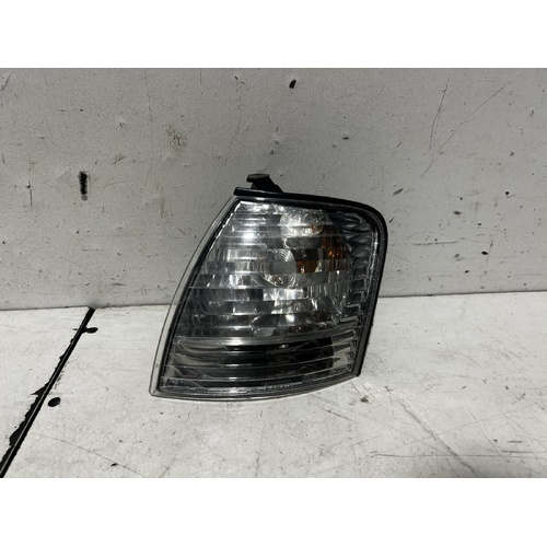 Toyota Avalon Left Guard Flasher MCX10R 07/2000-09/2003