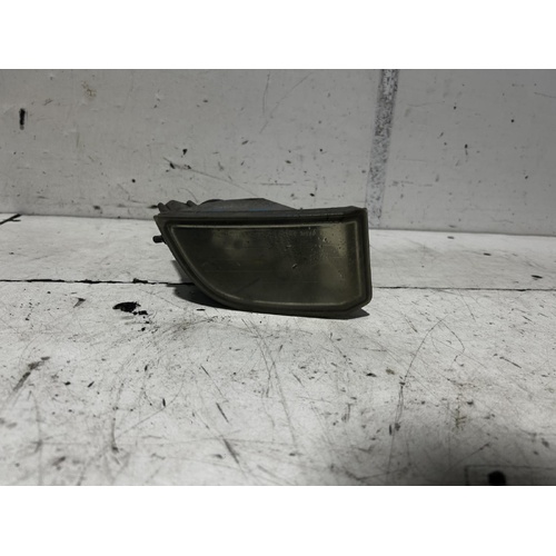 Toyota Rav4 Right Bumper Foglight ACA2#R 11/1990-11/2000