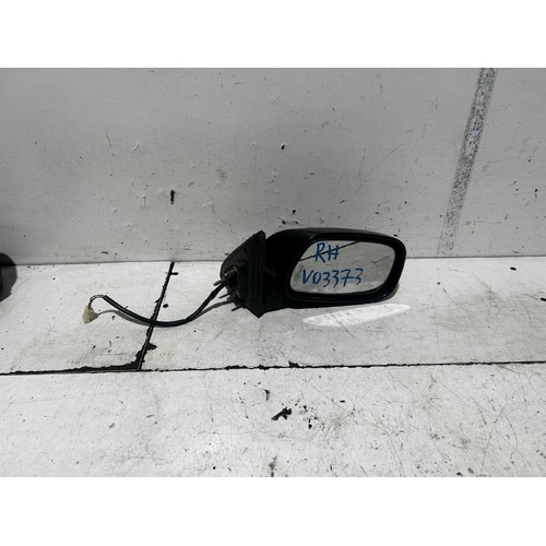 Toyota Ignis Right Door Mirror MCX10R 07/2000-06/2005
