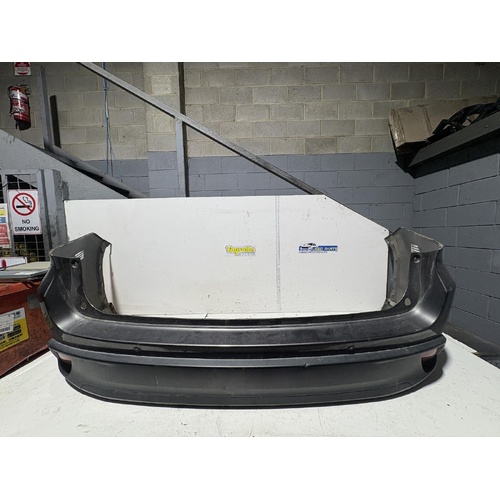 Toyota Kluger Rear Bumper GSU50 12/2013-10/2016