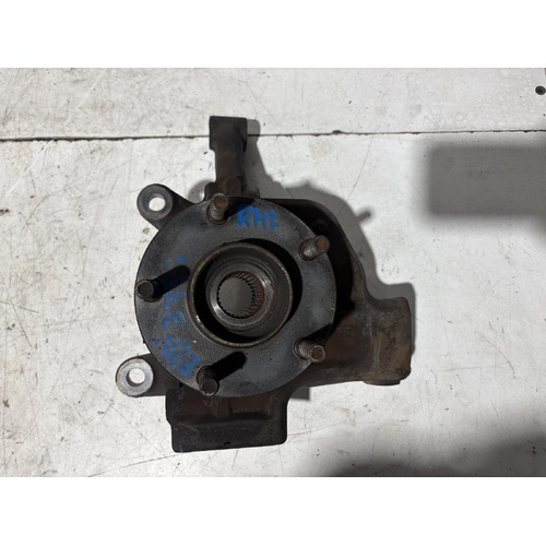 Nissan Elgrand Left Front Hub Assembly E51 05/2002-12/2010