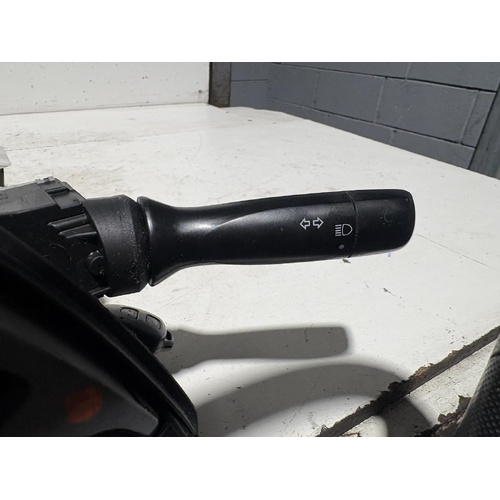 Toyota Corolla Flasher Switch ZRE152 03/2007-01/2011
