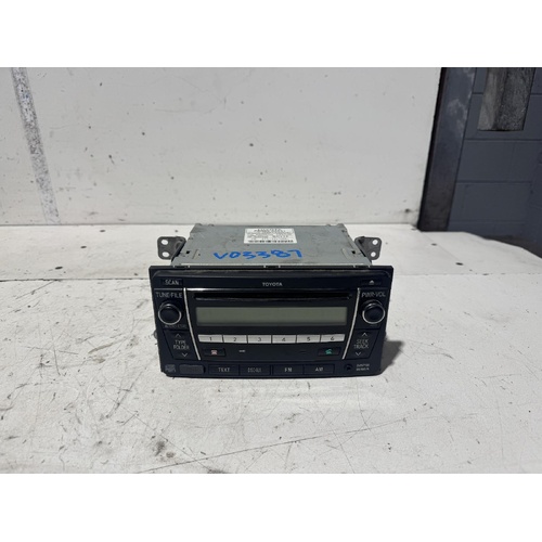 Toyota Hilux Stereo Head Unit KUN26 02/2005-08/2015