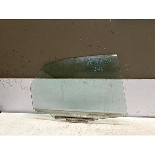 Toyota Corolla Right Rear Door Window Glass AE112 10/1998-11/2001