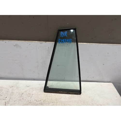 Toyota Corolla Right Rear Door 1/4 Glass AE92 06/1989-08/1994