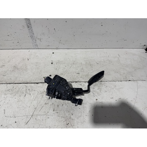 Toyota C-HR Accelerator Pedal NGX10 12/2016-09/2023