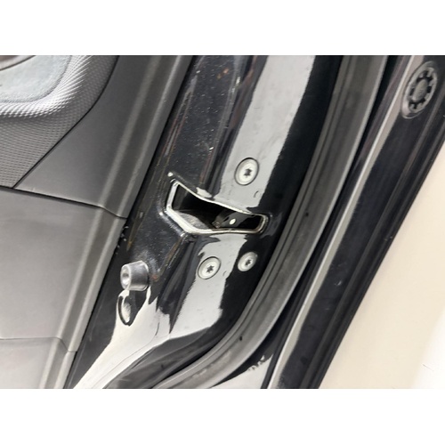 Toyota Corolla Right Front Door Lock Mechanism ZRE152 03/2007-10/2013