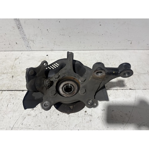 Toyota Corolla Left Front Hub Assembly ZRE182 08/12-06/18
