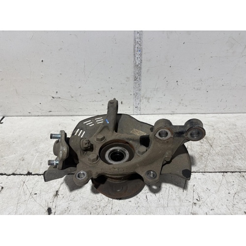 Toyota Corolla Left Front Hub Assembly ZWE211 07/2018-Current