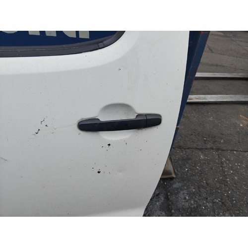Toyota Hilux Left Rear Outer Door Handle KUN26 03/2005-08/2015
