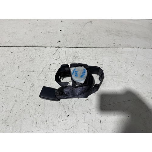 Toyota Corolla Right Rear Seat Belt ZRE152 03/2007-12/2013