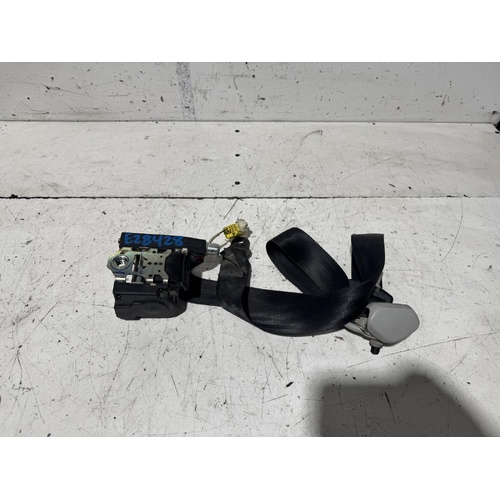 Volkswagen Caddy Right Front Seat Belt 2K 12/2004-06/2015