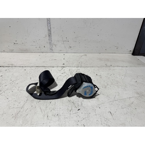 Toyota Corolla Left Rear Seat Belt ZRE152 03/2007-12/2013
