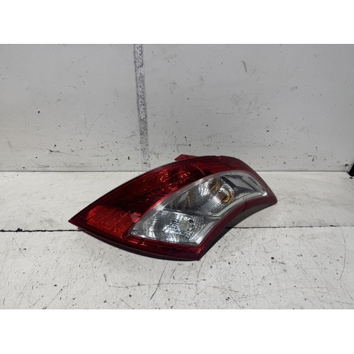 Suzuki Swift Right Tail Light FZ 08/2010-03/2017