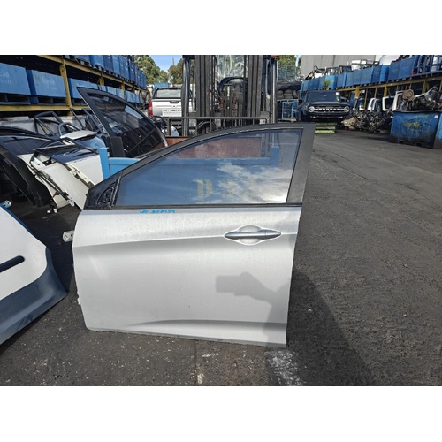 Hyundai Accent Left Front Door Shell RB 05/2011-12/2019
