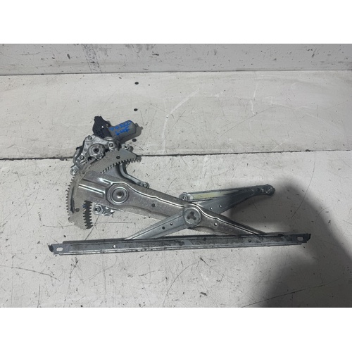 Toyota Corolla Left Front Door Window Regulator ZRE172 12/2013-06/2019