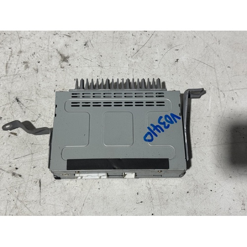 Lexus ES300 Stereo Amplifier MCV30 10/2001-12/2005