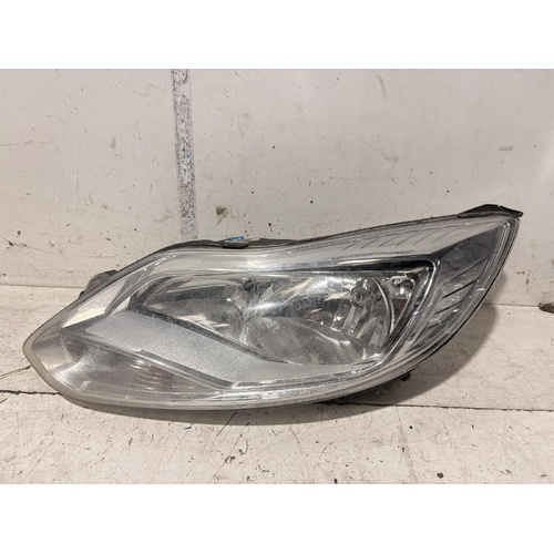 Ford Focus Left Headlight LW 05/2011-07/2012