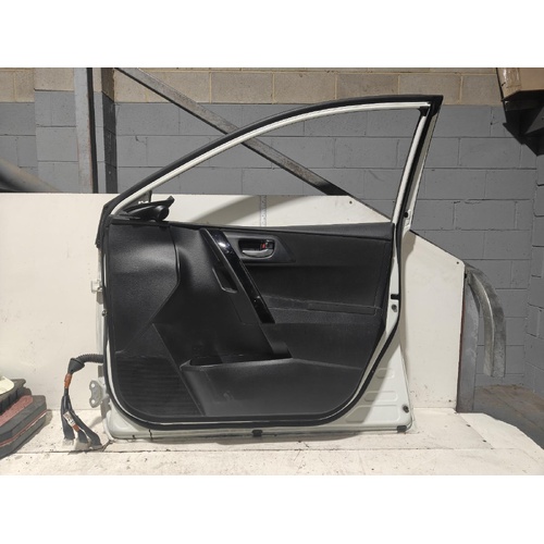 Toyota Corolla Right Front Window Regulator ZRE182 01/2014-06/2018