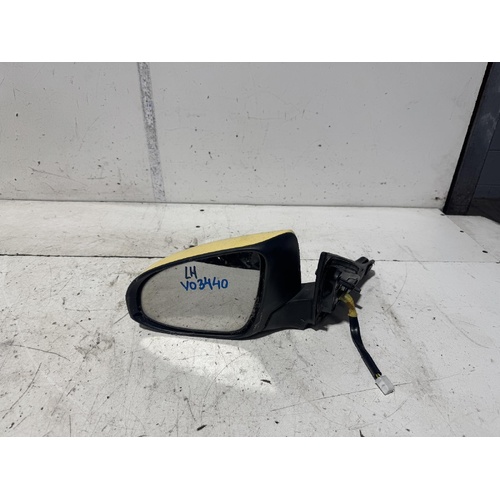Toyota Camry Left Door Mirror AVV50 04/2015-10/2017