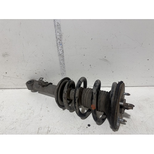 Toyota Hilux Right Front Strut KUN16 03/2005-08/2015