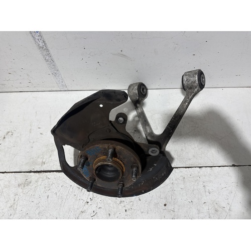 Toyota Soarer Right Front Hub Assembly UZZ31 1990-1998