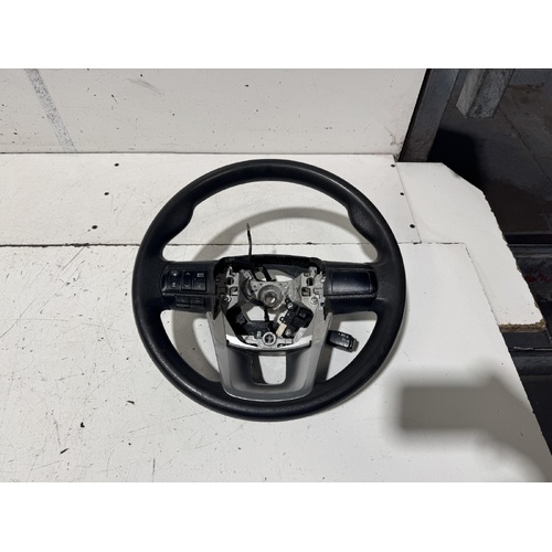 Toyota Hilux Streering Wheel TGN121 06/2015-09/2025