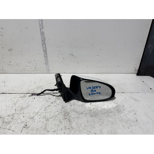 Toyota Corolla Right Door Mirror ZRE172 12/2013-06/2019