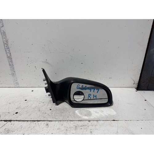 Holden Astra Right Door Mirror AH 10/2004-08/2009