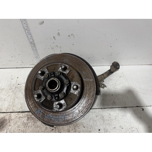Toyota Land Cruiser Left Front Hub Assembly 100 Series 01/1998-10/2007