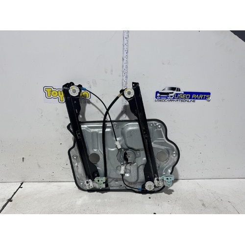 Nissan Dualis Right Front Door Window Regulator J10 10/2007-05/2014