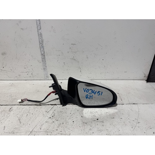 Toyota Corolla Right Door Mirror ZRE182 08/2012-06/2018