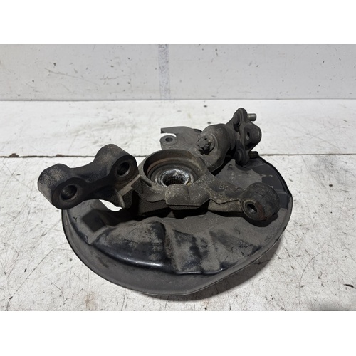 Toyota Celica Left Front Hub Assembly ZZT231 11/1999-10/2005