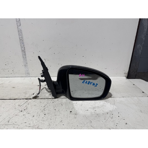 Nissan Murano Right Door Mirror Z51 12/2008-02/2015