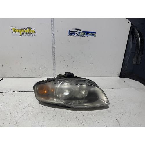 Audi A4 Right Head Light B7 08/2004-07/2009