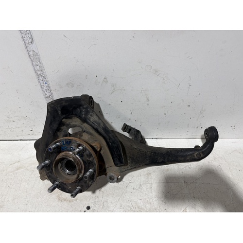 Nissan Navara Left Front Hub Assembly D40 09/2005-08/2015