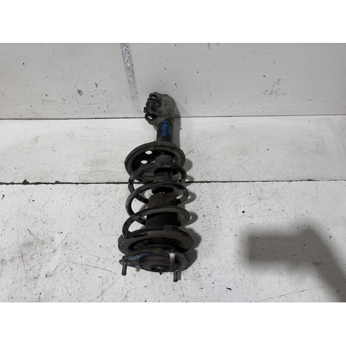 Toyota Caldina Right Front Strut ST215 1997-2002