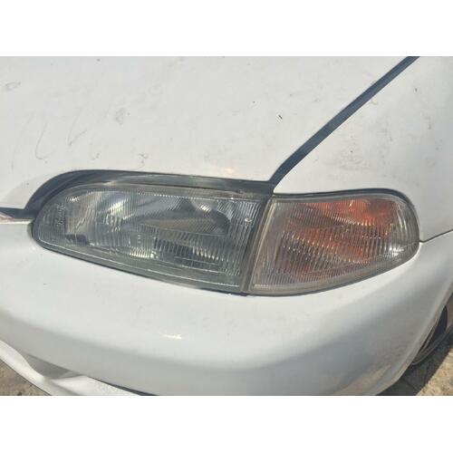 Honda Civic Left Head Light 5th Gen 11/1991-09/1995