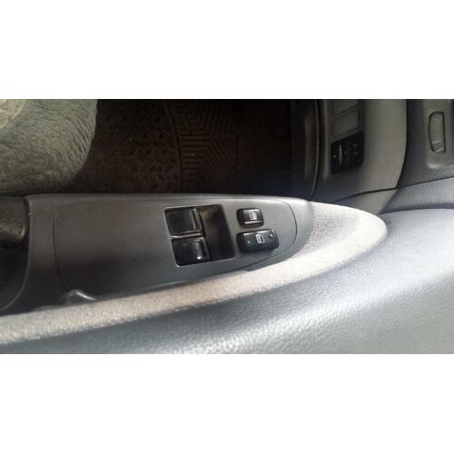 Toyota Tarago ACR30 Right Front 2 Door Masterswitch 06/00-02/06 (Wrecking Car)