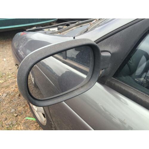 Renault Megane Left Door Mirror Power 05/2001-10/2004