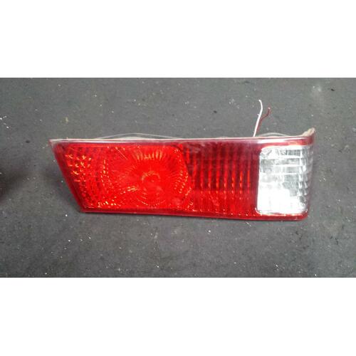 Toyota Camry SK20 Right Rear Garnish Bootlid Lamp 09/00-08/02