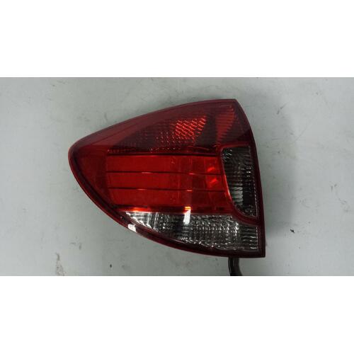 Kia Rio DC Left Tail Light Hatch 09/02-07/05