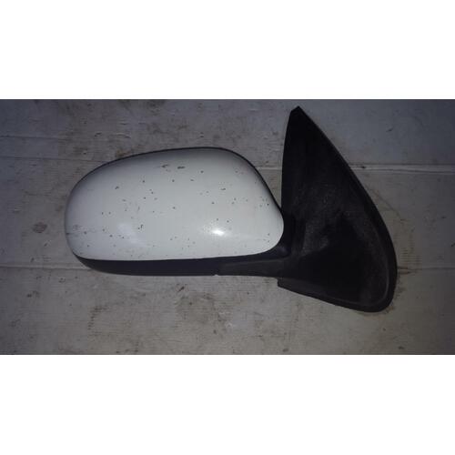 Nissan Pulsar Right Door Power Mirror 08/2003-12/2005