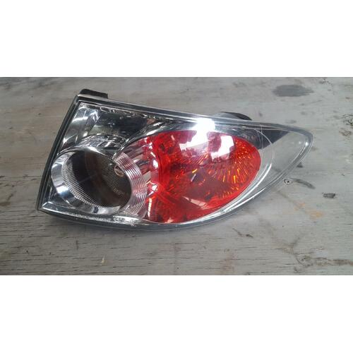 Mazda 6 GG Right Tail Light 09/2002-08/2005